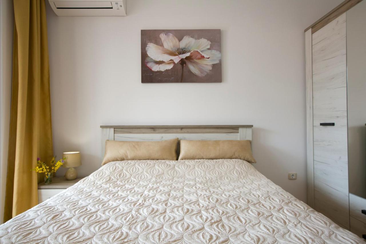 Anatolia - Family Sea View One-bedroom Apartment Budva