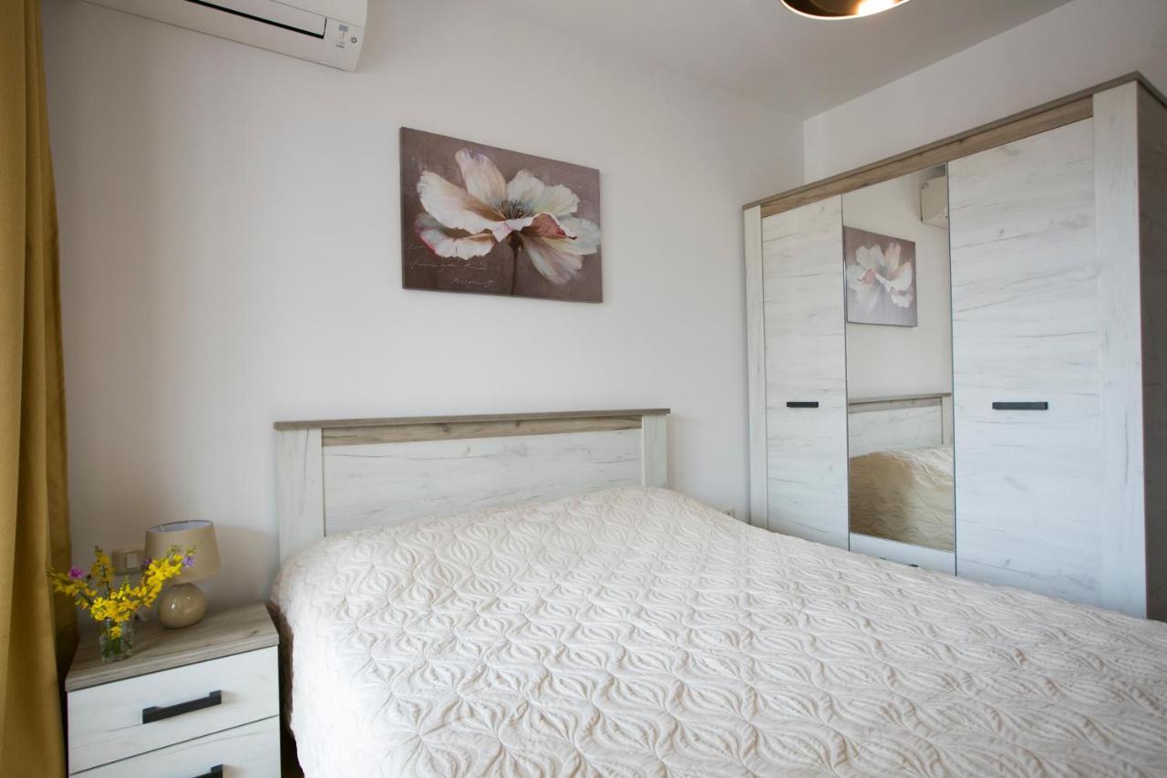 Anatolia - Family Sea View One-bedroom * Budva